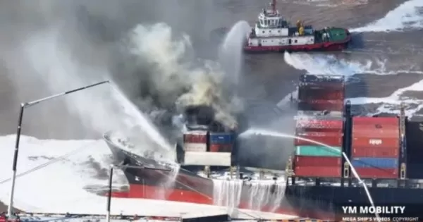 Container Explodes on Yang Ming Ship in Ningbo Port